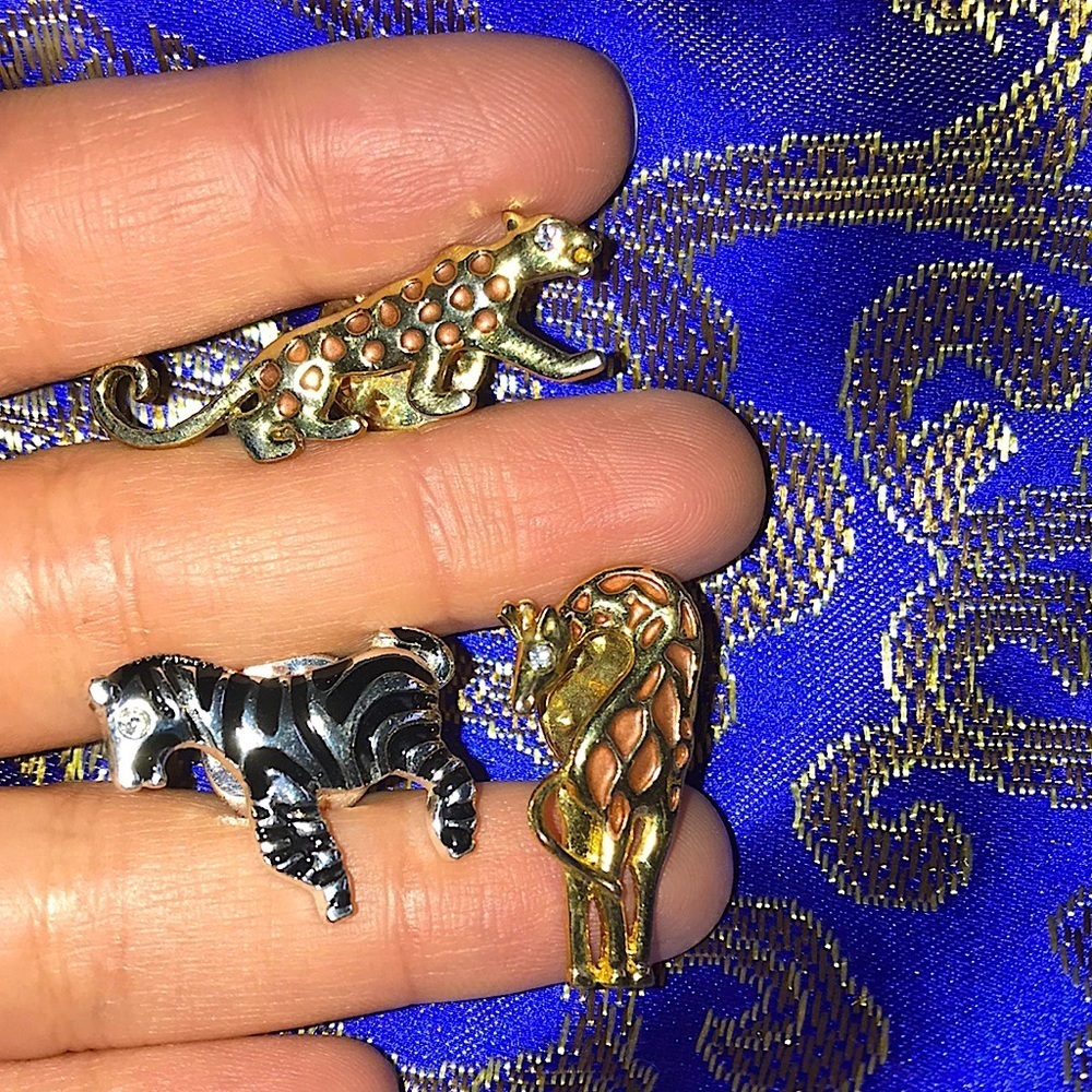 VINTAGE ANIMAL PIN LOT - LEOPARD ZEBRA GIRAFFE